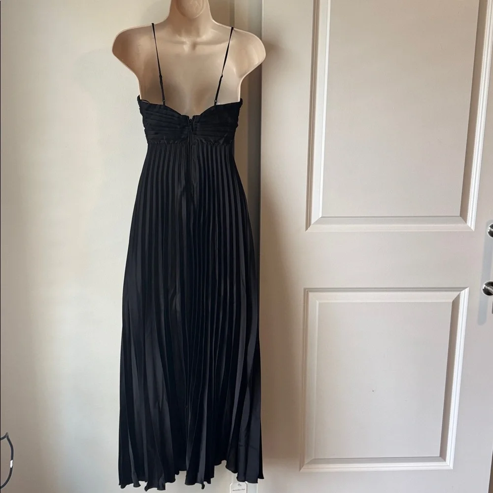 Abercrombie & Fitch Elegant Black Pleated Maxi Dress size XXS